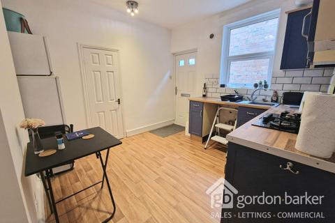 1 bedroom flat for sale, Capstone Road, Bournemouth BH8