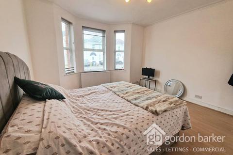 1 bedroom flat for sale, Capstone Road, Bournemouth BH8