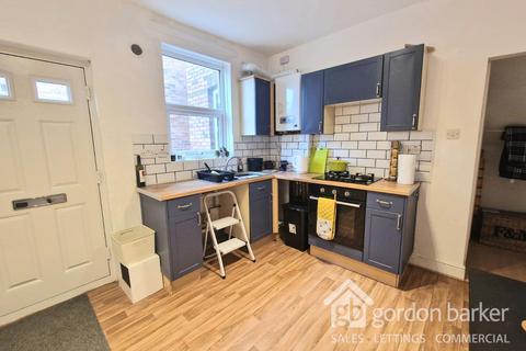 139a Capstone Road, Bournemouth, BH8 8RZ