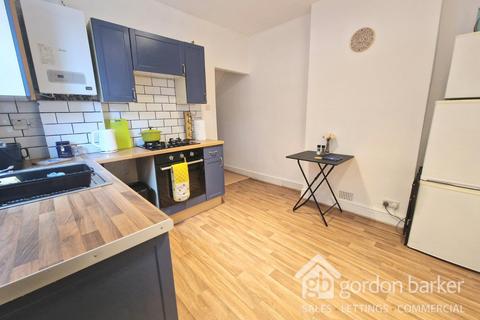 139a Capstone Road, Bournemouth, BH8 8RZ