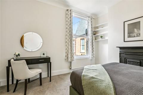 3 bedroom apartment for sale, Tunley Road, SW17