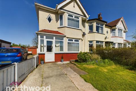 3 bedroom end of terrace house for sale - Shellfield Road, Southport, PR9