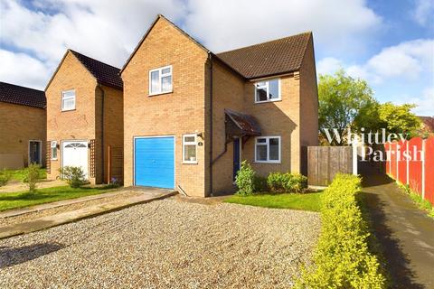 3 bedroom detached house for sale, Porter Road, Long Stratton, NR15 2TY