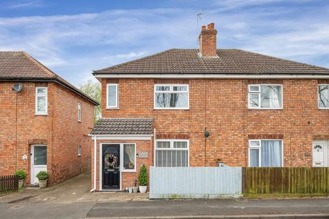 3 bedroom semi-detached house for sale, Entertaining Home at Kings Road, Melton Mowbray, LE13 1QQ
