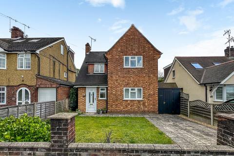 3 bedroom detached house for sale, Woodmere Avenue, Watford, WD24