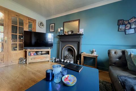 4 Harden Close, Penistone, Sheffield, S36 6HZ