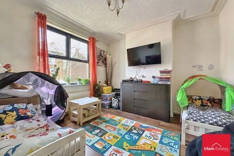 2 bedroom end of terrace house for sale, Prospect Road, Cadishead, M44