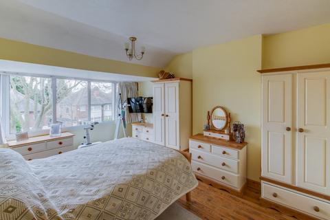 39 Broughton Crescent, Birmingham, B31 2SZ