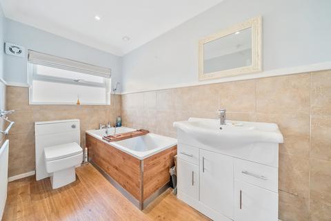 120 Glenmore Road, Welling, DA16 3BL