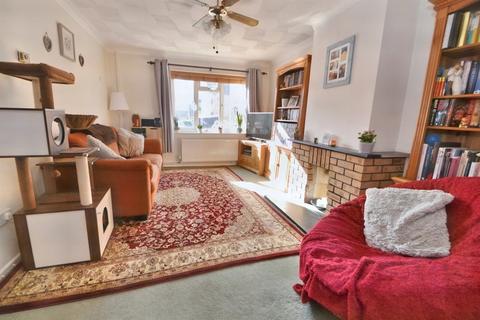 29 Brook Drive, Verwood, BH31 6DH