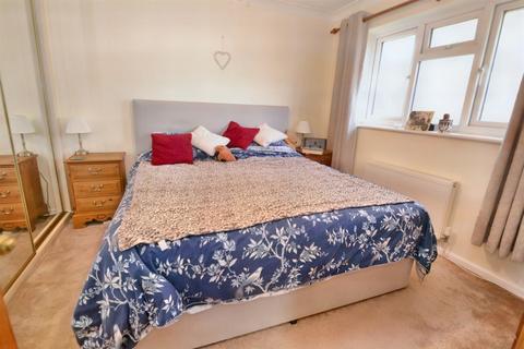 29 Brook Drive, Verwood, BH31 6DH