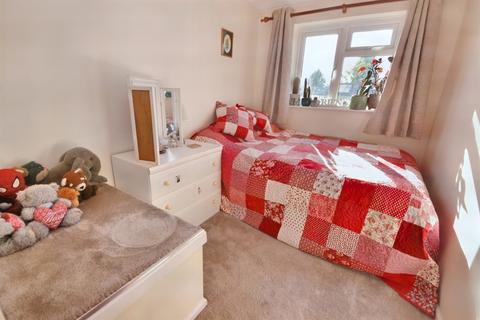 29 Brook Drive, Verwood, BH31 6DH