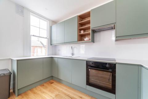 2 bedroom flat to rent, Endymion Road, London