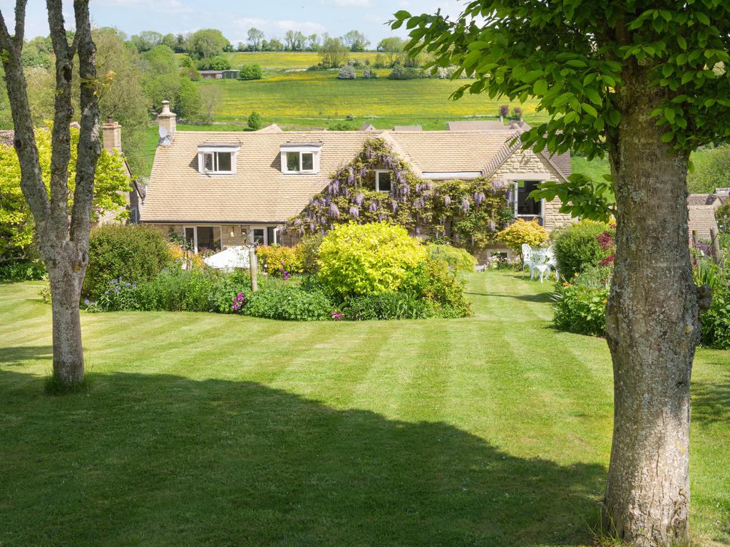 6 The Rookery, Chedworth, GL54 4 AJ, for sale...
