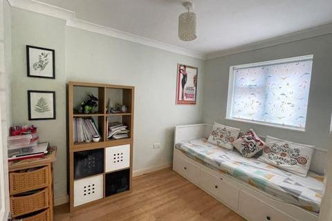 4 bedroom detached house to rent, Fleet,  Hampshire,  GU51