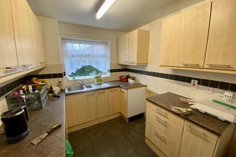 4 bedroom end of terrace house for sale, Pinder Rise, Thorplands, Northampton NN3 8YD