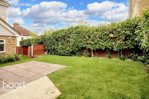 3 bedroom detached house for sale, Gordon Road, WHITSTABLE