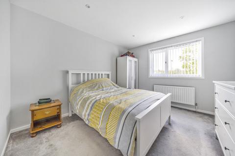 28 Chopin Road, Basingstoke, RG22 4JN
