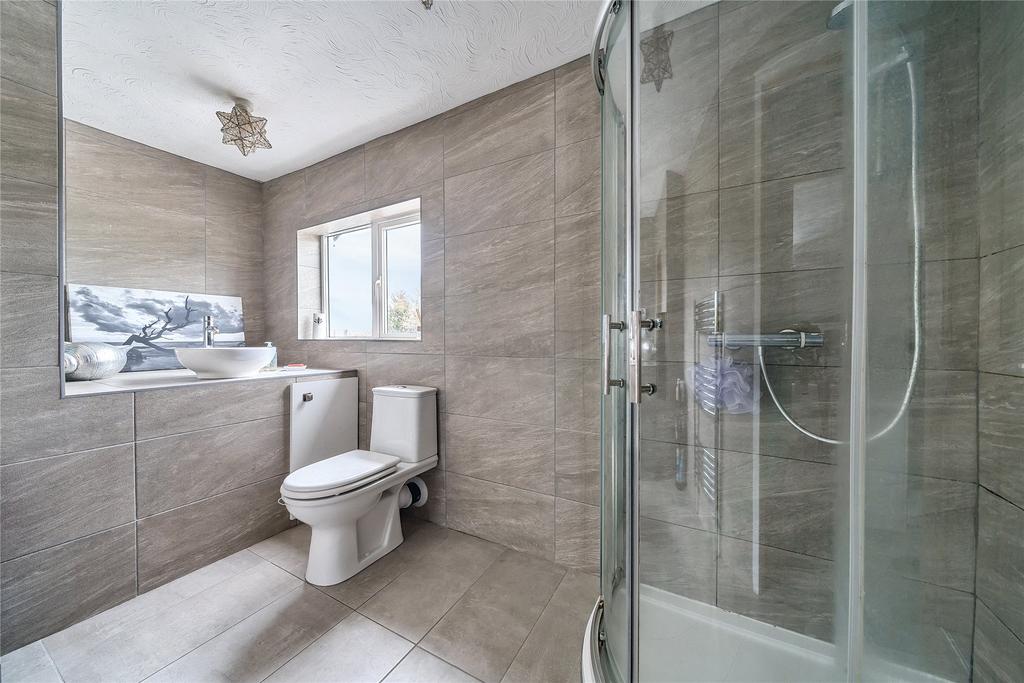 F/F Shower Room