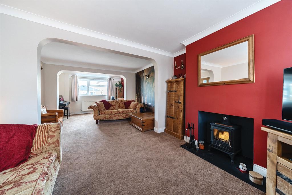 Sitting/Family Room