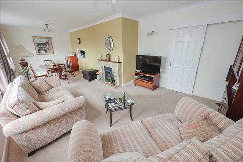 3 bedroom bungalow for sale, Westwood Drive, Lincoln