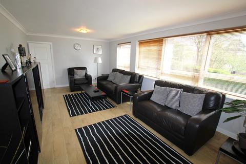 3 bedroom apartment for sale, The Hoe, Watford WD19