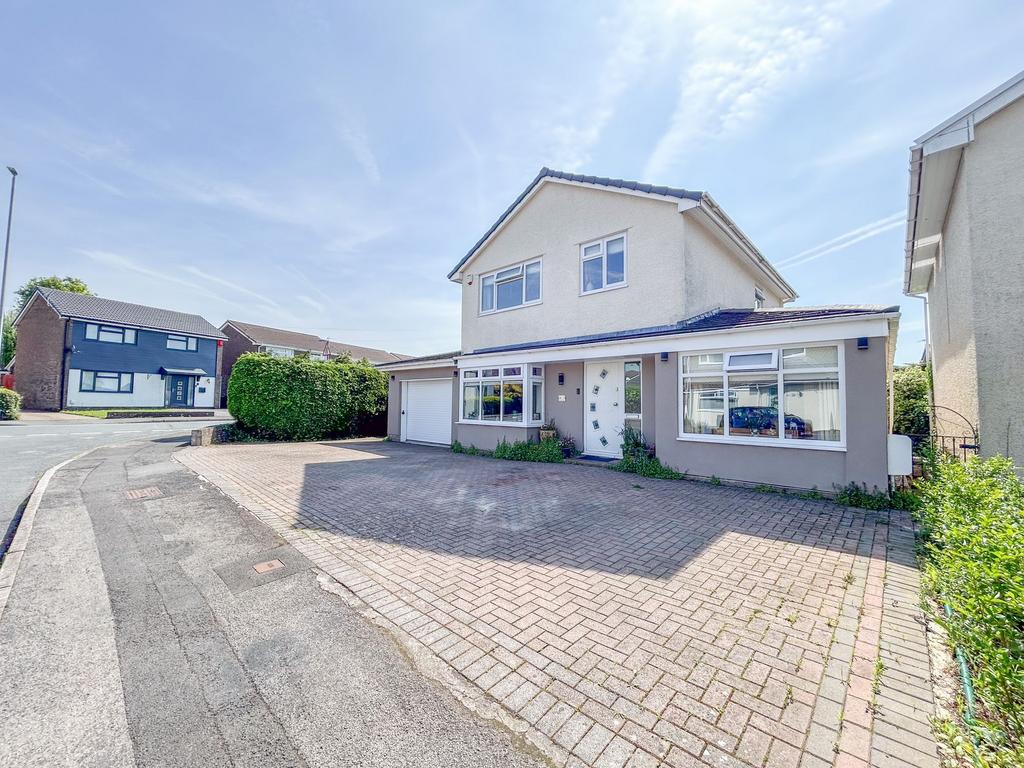 Sward Close, Rogerstone, NP10 4 bed detached house for sale £460,000