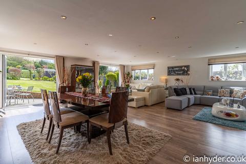5 bedroom detached house for sale, Dean Court Road, Rottingdean, Brighton BN2