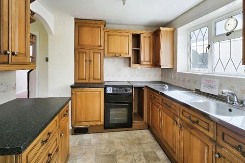 3 bedroom detached house for sale, Apple Row, Leigh-on-sea, SS9