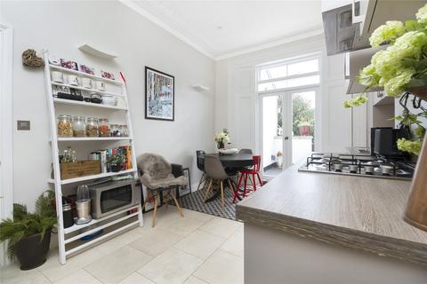 3 bedroom apartment for sale, Embleton Road, Ladywell, London, SE13