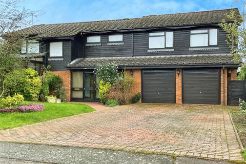 6 bedroom detached house for sale, Freeman Way, Hornchurch, Essex, RM11