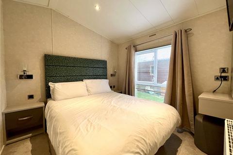 2 bedroom bungalow for sale, Woodlands View, Albury, Guildford, Surrey, GU5