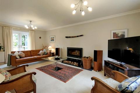 Elmwood House Chichester Road, Midhurst, GU29 9QE