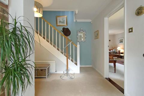 Elmwood House Chichester Road, Midhurst, GU29 9QE