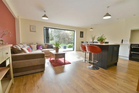 4 bedroom link detached house for sale, Little Lane, Reading RG7