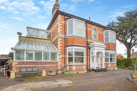 3 bedroom flat for sale, Gloucester Road, Ross-on-Wye