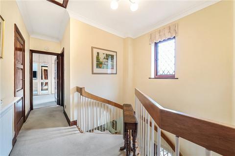 5 Heron Walk, Northwood, HA6 3EJ