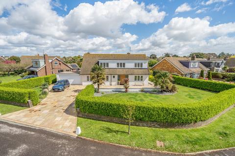 28 Apple Grove, Bognor Regis, PO21 4NB