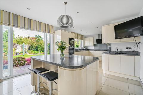 28 Apple Grove, Bognor Regis, PO21 4NB