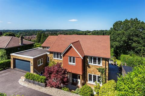 5 bedroom detached house for sale, Hill Road, Haslemere, Surrey, GU27