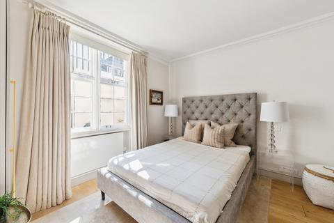 1 bedroom flat to rent, Eaton Gate, London, SW1W
