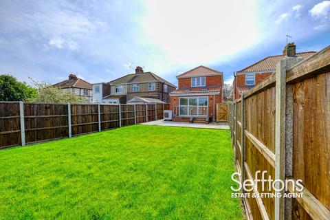 2 bedroom detached house for sale, Hillcrest Road, Norwich, Norfolk