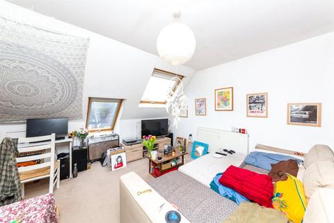 4 bedroom flat to rent, Brighton, Brighton BN2