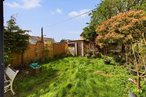 56 Winnycroft Lane, Matson, Gloucester, GL4 6EL