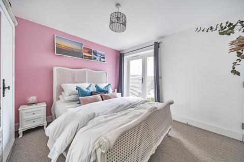 2 bedroom flat for sale, Brandram Road, Lewisham