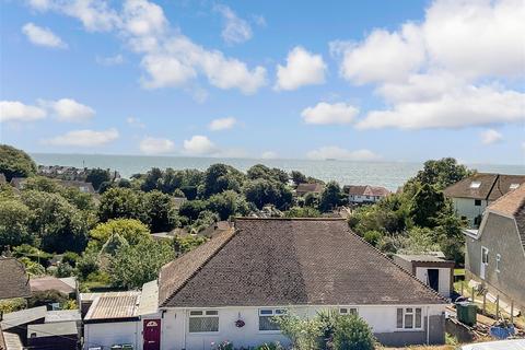 25 Ians Walk, Hythe, CT21 5TT
