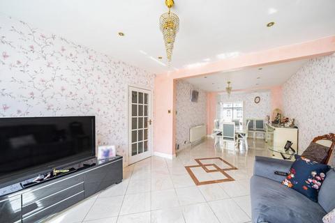3 bedroom detached house for sale, Kingsbury,  London,  NW9