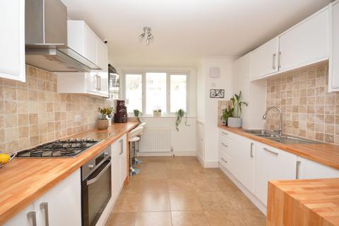 3 bedroom flat for sale, Clifton Road, Folkestone CT20