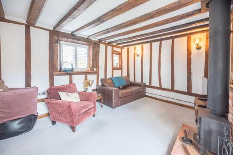 2 bedroom cottage for sale, Station Road, Woodbridge