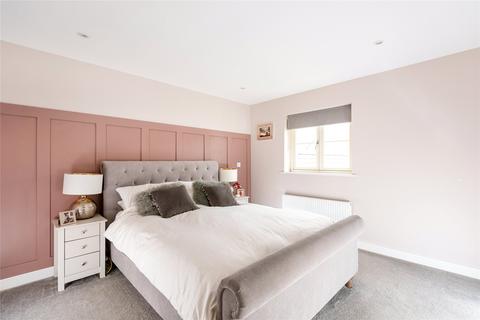 4 bedroom detached house for sale, Paddock View, Old Stratford, Milton Keynes, Northamptonshire, MK19